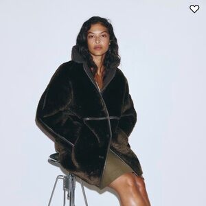 H&M Dark Green Faux Fur Coat NWT Size S 💚